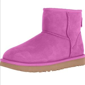 Hot pink Uggs